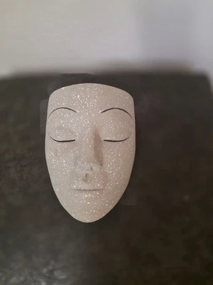 Maceta colgante decorativa de pared con máscara facial creaciones únicas Foto 1 de 4