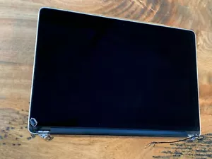 MacBook Pro 15 A1398 2012 EARLY 2013 LCD Screen Assembly Functional C Grade - Picture 1 of 4