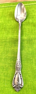 Distinction Deluxe Oneida Stainless Iced Tea Spoon Kennett Square  HH FLATWARE - Picture 1 of 4