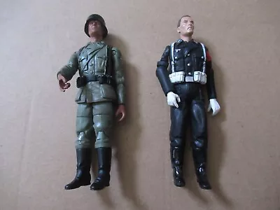 1:18 Ultimate Soldier WWII German SS Schutzstaffel Marching Parade Figure Set - Image 1 of 4