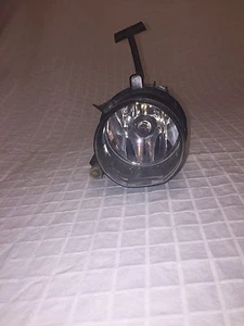 2000 2001 2002 2003 BMW 3 Series RH Fog Light OEM - Picture 1 of 5