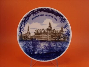 PorsgrunD Plate of the Castles 1972 - Picture 1 of 3