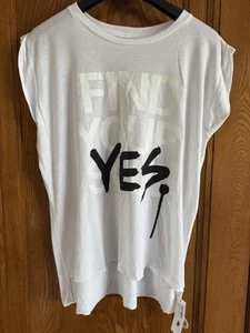 SOUL CYCLE Rolled Sleeve Women's Sleeveless Tank Top T-Shirt Size Medium NWT - Picture 1 of 11