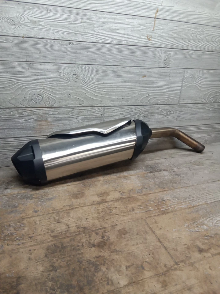 Triumph Tiger XC800 XC 800 Genuine Exhaust Silencer Muffler 2205040 - Image 1 of 4
