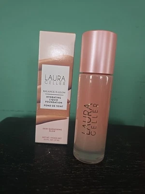 Laura Geller GOLDEN MEDIUM Balance N Glow Hydrating Liquid Foundation .9 oz NIB! - Image 1 of 4
