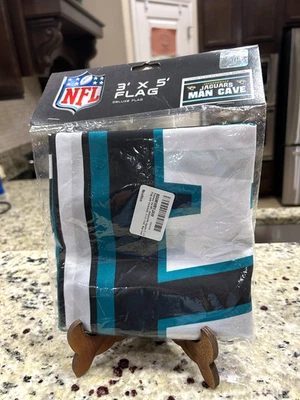NFL Jacksonville Jaguars Man Cave 3X5 Bandera de lujo con ojales - NUEVO Foto 1 de 4