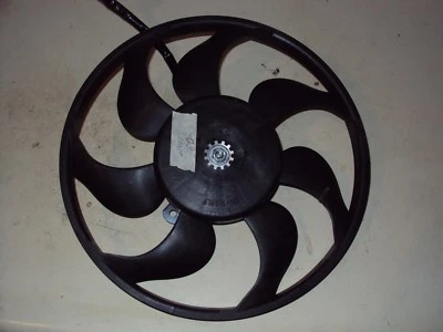 Nissan Sentra 2007 2008 2009 10 11 12 radiador ventilador de refrigeración motor eléctrico pala Foto 1 de 2