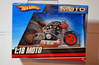 HOT WHEELS 1/18 CLASSIC X-BLADE MOTO MOTORCYCLE BIKE BOXED - Image 1 of 4