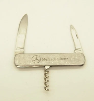 De colección-MERCDEDES-BENZ-Cuchillo de caballero-Sacacorchos-Ino inoxidable-2 hojas-años 70-80 Foto 1 de 4