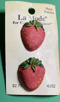 (2) VINTAGE 1" LaMODE CONCORD HOUSE STRAWBERRY PLASTIC APPLIED SHANK BUTTONS-D5 - Image 1 of 3