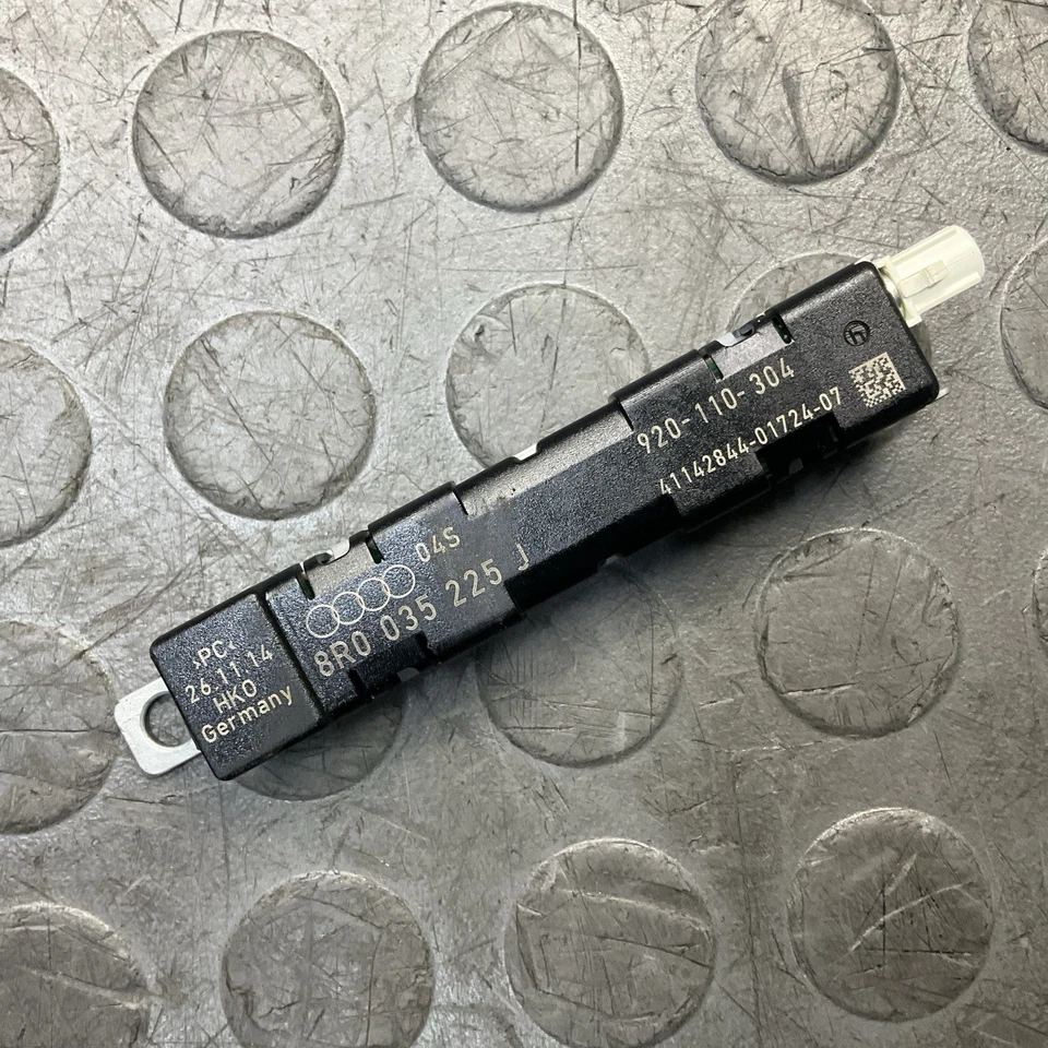 Amplificador de antena superior maletero trasero Audi Q5 2010-2017 OEM Foto 1 de 4