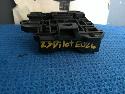 Sensor de radar de control piloto Honda 2023 OEM 8S301-T90-A04 *A12 Foto 1 de 3