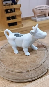 Vintage White Cow Ceramic Creamer Excellent Condition. - Picture 1 of 5
