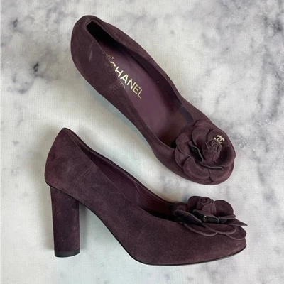 Zapatos de salón Chanel Merlot gamuza camelia flor logotipo CC clásicos retro talla 38 Foto 1 de 4
