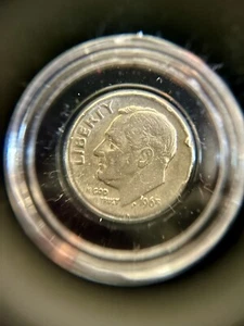 1965 Dime-No Mint Mark-Possible Mint Errors. Very odd coin. - Bild 1 von 14