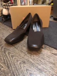 Women's naturalizer follie in brown, 10 M - Picture 1 of 7
