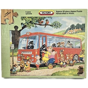 VTG Victory Plywood Jigsaw Puzzle Animal Friends Bus Stop - England 1984 - Picture 1 of 9