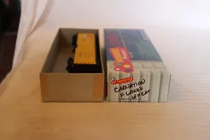HO Scale Roundhouse, 36' Reefer Box Car, Carnation Flaked Wheat Yellow, #23099 - Picture 1 of 4