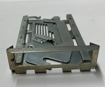 SILICON GRAPHICS DRIVE CARRIER FOR SGI WORKSTATION 3.5" Missing Parts - Image 1 of 3