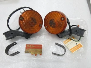 Suzuki DR125 DR125SE Front Signal Light L/R 1984 NOS Winkers 35601 35602-05210 - Picture 1 of 18
