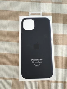 Apple Coque Silicone avec MagSafe pour iPhone 15 Plus - Noir - Photo 1 sur 4
