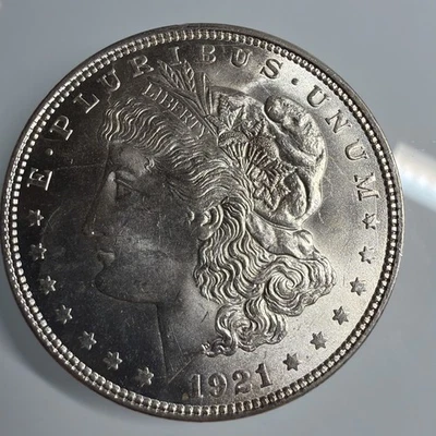 1921 P MORGAN SILVER DOLLAR! BEAUTIFUL UNCIRCULATED COIN! WOW! - Image 1 of 4