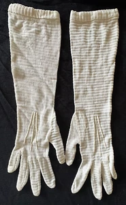 Vintage 60's VAN RAALTE White knit Gloves 13" Long maybe size 6 - Picture 1 of 7