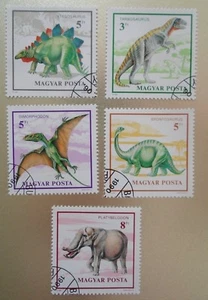 Vintage Postage Stamps Magyar Posta Dinosaurs Stegasaurus Dimorphodon & More - Picture 1 of 1