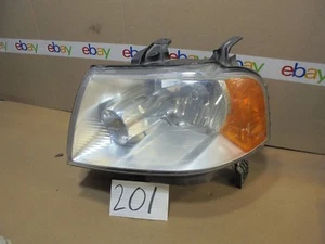 05 06 07 Ford Freestyle DRIVER Side Headlight Used front Lamp #201-H - Picture 1 of 9