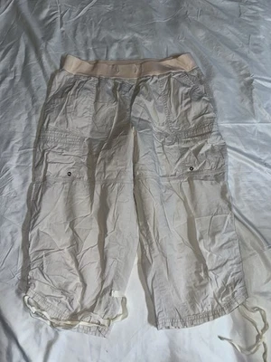 Shorts cáqui joelho Cato 14 - Imagem 1 de 2