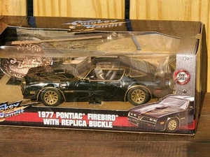 Jada 1977 Pontiac Firebird Trans Am Smokey And The Bandit Diecast Car - Picture 1 of 11