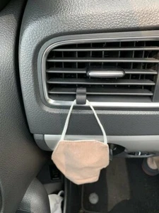 Colgador de gancho de ventilación de aire para automóvil para máscaras faciales, cables telefónicos y artículos de tablero - Imagen 1 de 10