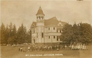 C1910 RPPC 7. Jefferson OR Public School, Marion Co. Queen Anne Victorian - Imagen 1 de 2