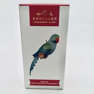 Hallmark 2022 KOC Member Indian Ring-Necked Parakeet Beauty of Birds Ornament - Picture 1 of 2