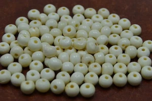 100 PCS WHITE ROUND BUFFALO BONE BEADING BEADS 8MM - Picture 1 of 1