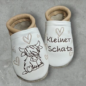 Baby Krabbelschuhe, Lauflernschuhe, Lederpuschen bestickt personalisierbar - Bild 1 von 5