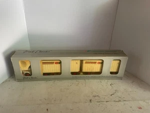 TONKIN CARGOLINER MOTOR CARGO DOUBLE WHITE SEMI TRUCK DIECAST SET 1:53 - Bild 1 von 4