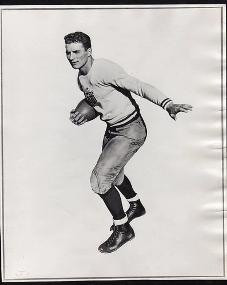 1934 DON HUTSON Alabama Football Photo - Image 1 of 1