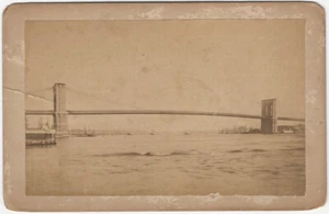 New York & Brooklyn Hängebrücke 1880er Kabinettfoto amerikanische Architektur - Bild 1 von 2