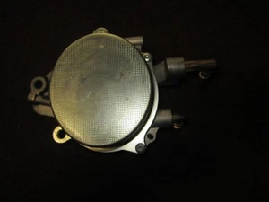 CITROEN C5 3,0 HDI VAKUUMPUMPE UNTERDRUCKPUMPE GUT !!!  9X2Q-2A451-BD - Bild 1 von 3
