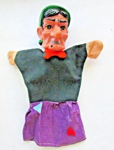 VINTAGE HANDPUPPE TOLLE FIGUR HEXE - Bild 1 von 3