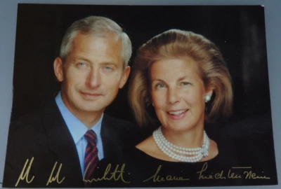 2 Autogramme Fürst Hans-Adam II und Fürstin Marie von Lichtenstein (100288) - Bild 1 von 4