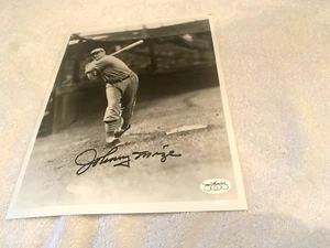 JOHNNY MIZE Signed 8x10 New York Giants Photo-JSA Hologram Authenticated - Picture 1 of 2