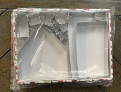 Juego de 10 cortador de galletas para casa de pan de jengibre colección Martha Stewart Foto 1 de 4