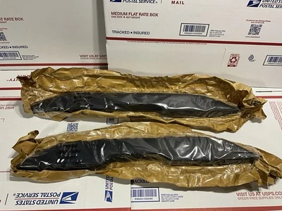 Nos 1976-1980 Mopar Dodge Truck Pair Of Lh & Rh Armrests Black 3824033 Original - Image 1 of 4