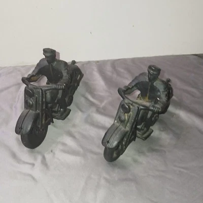 Policía Motocicleta Hierro Fundido Fatboy Motociclista Coleccionista REGALO Foto 1 de 4