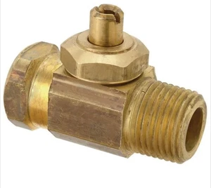 Brasscraft DRS83X RBT 1/2 in. FIP x 1/2 in. MIP Shut Off valve - Picture 1 of 1