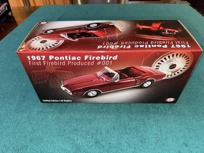 1:18 ACME 1967 Pontiac Firebird first produced #001 #A1805218 1 of 384 - Image 1 of 4