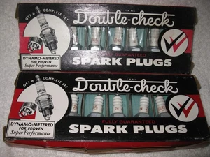 2 boxes of vintage Double Check spark plugs (no. 24) - Picture 1 of 2