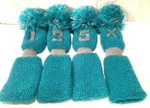 Vintage gestrickte Golf-Kopfbedeckungen mit Bommeln 1,3,5, x Bezüge stricken ~ Menge 4 - Bild 1 von 2